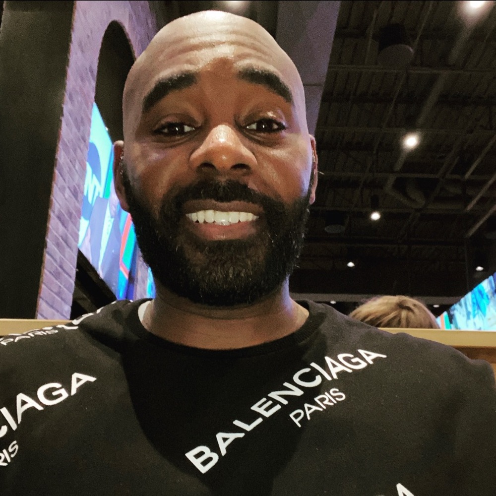 Meet your Posher, Clyde